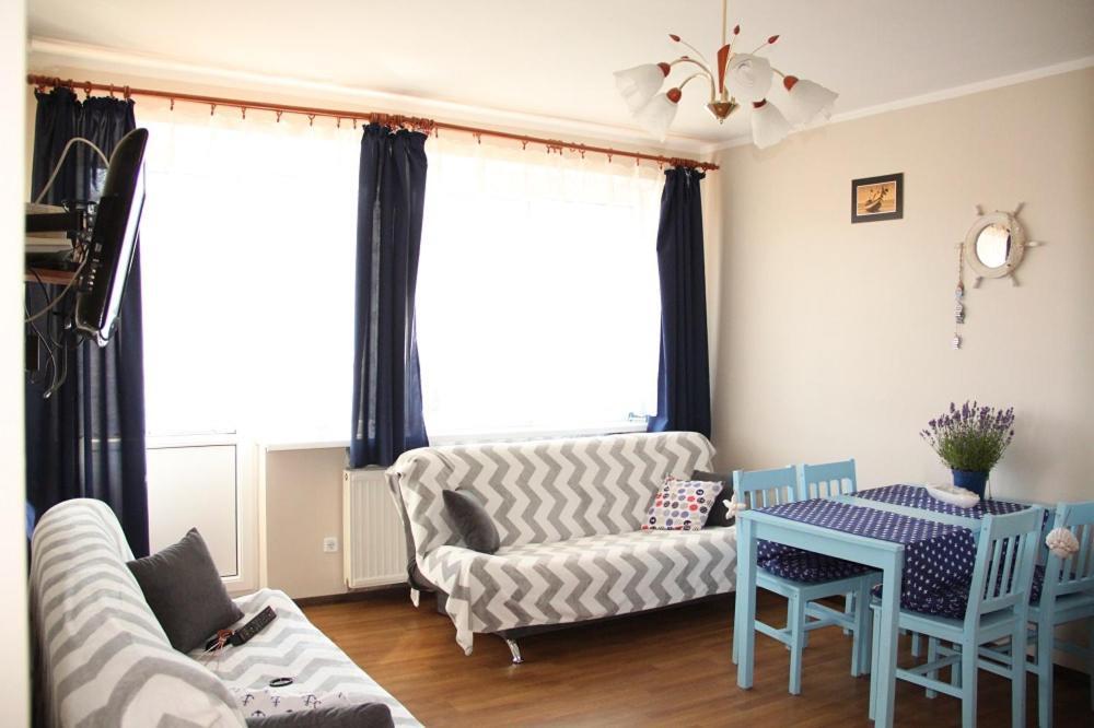 Apartamenty Eka Dom Goscinny 350M Do Plazy Rewal Buitenkant foto