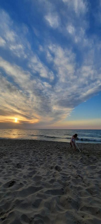 Apartamenty Eka Dom Goscinny 350M Do Plazy Rewal Buitenkant foto